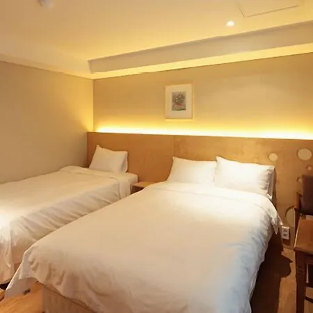 Dream House Hotel